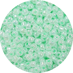 15/0 Ceylon Light Green Japanese Seed Bead 520