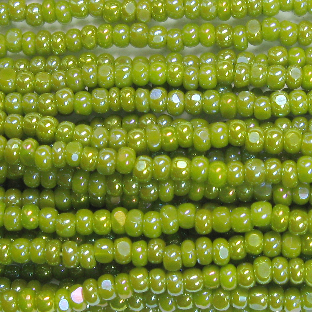 Charlotte Cut (True Cut), Opaque Olive Green AB