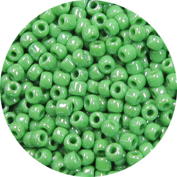 15/0 Japanese Seed Bead Opaque Luster Medium Grass Green 431