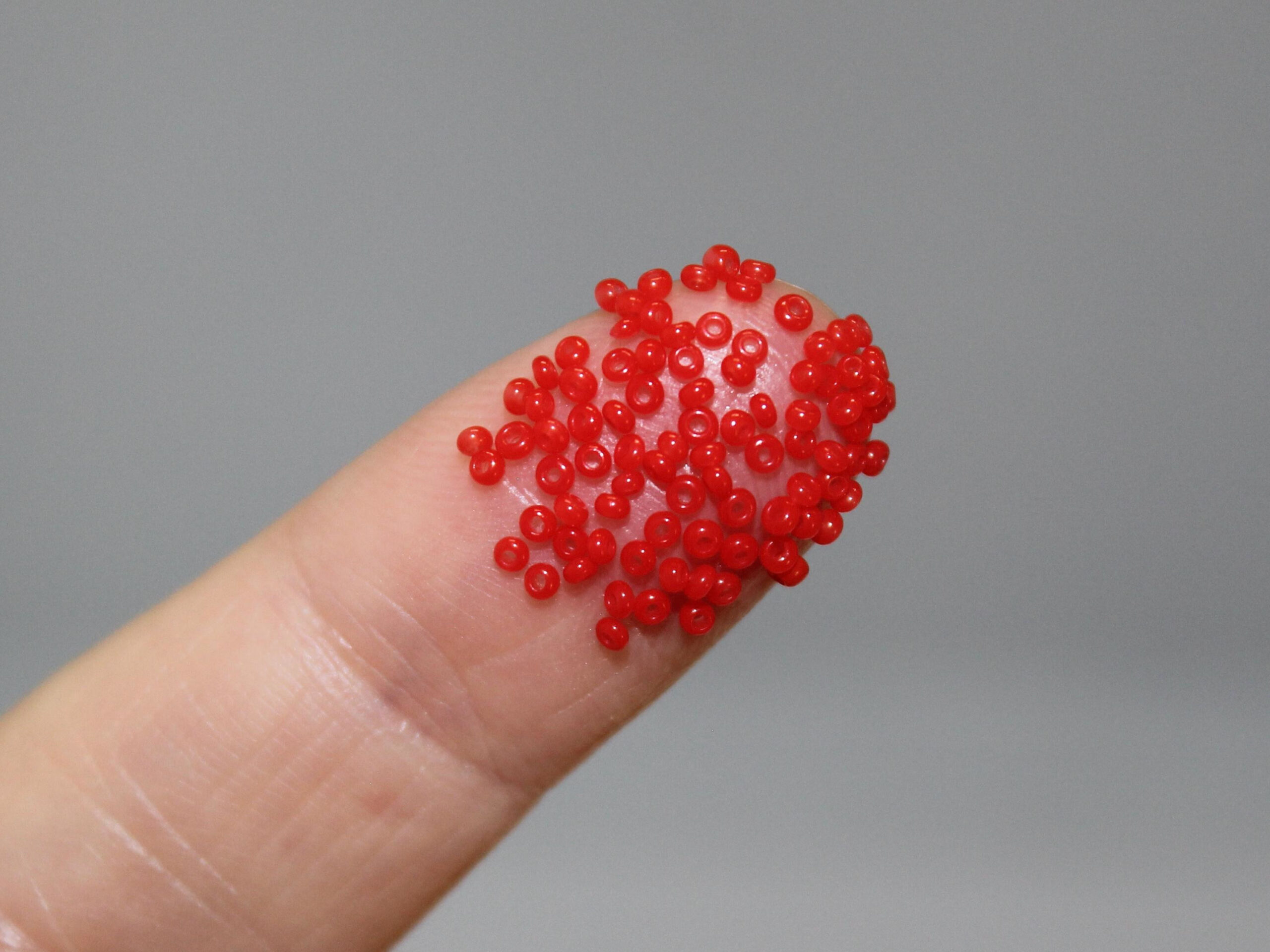 16/0 Vintage Micro Opaque Chinese Red 15 grams