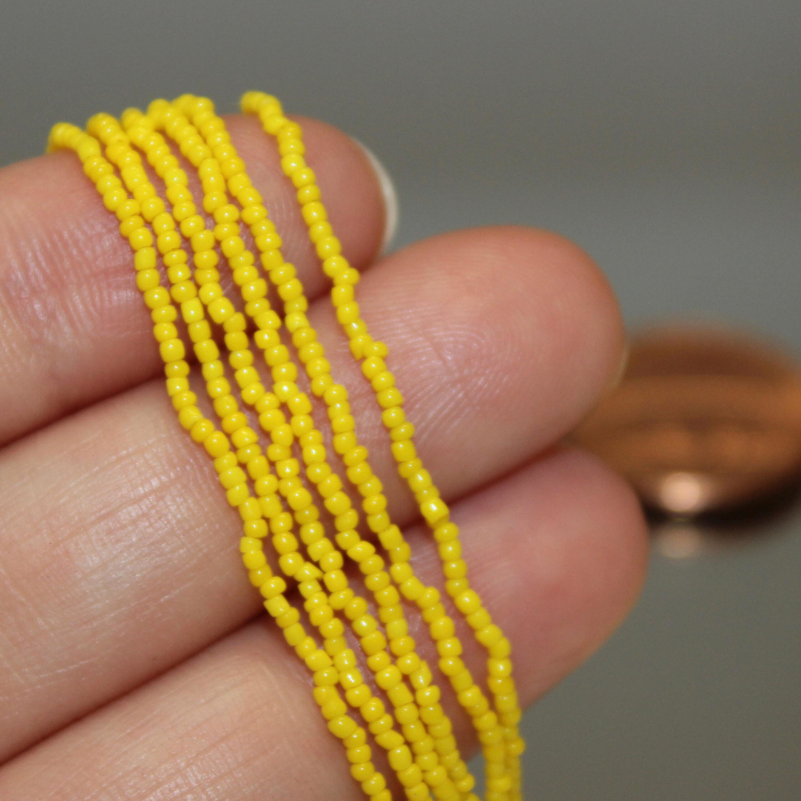 18/0 Vintage Micro Opaque Corn Yellow hank