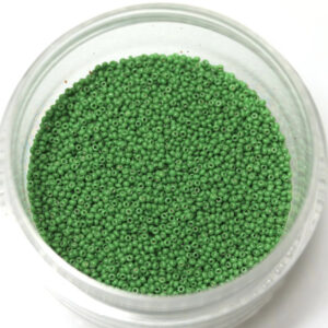 18/0 Vintage Micro Opaque Green 15 grams