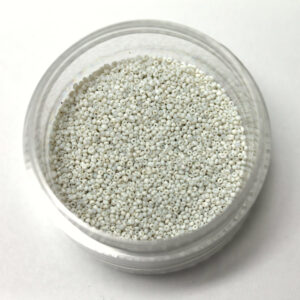 18/0 Vintage Micro Opaque Dark White 15 grams